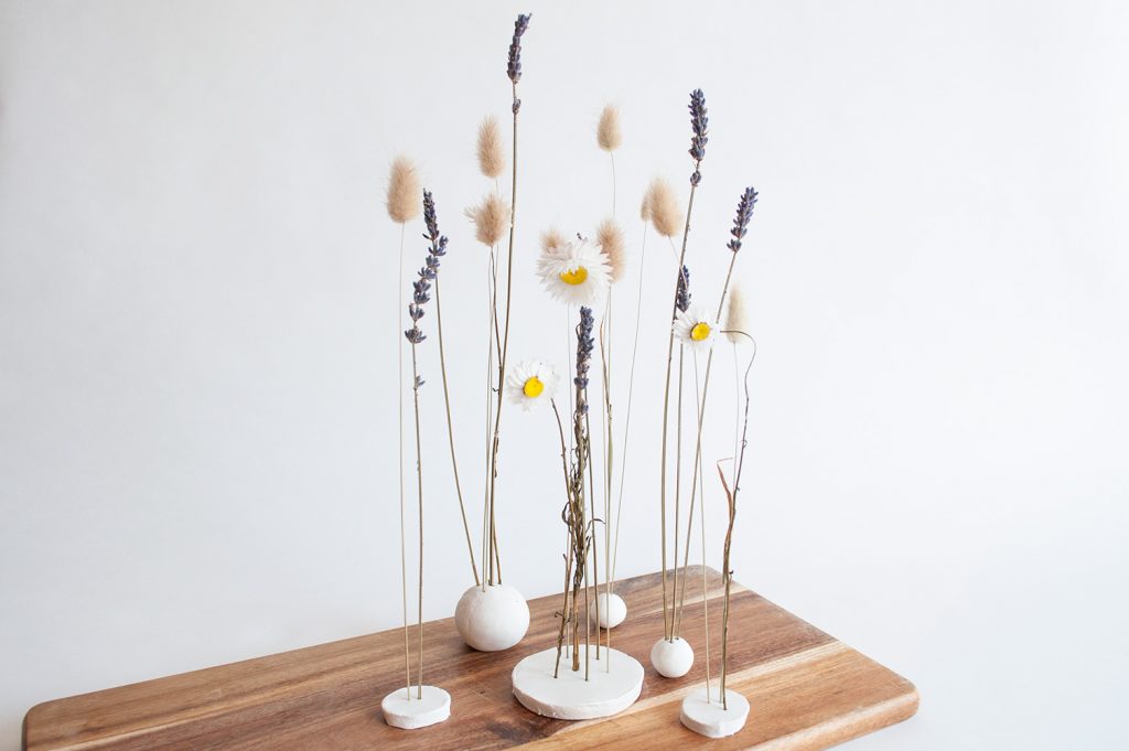 DIY kleistandaard droogbloemen | IMAKIN