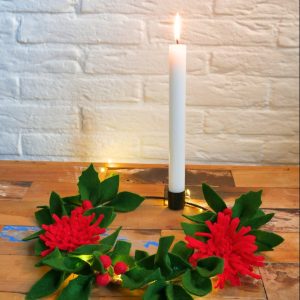 kerstkrans maken sfeer kaars